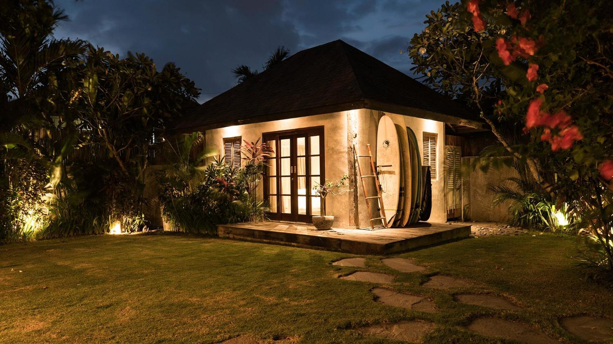 Surflodge Limasan Bali 科洛布坎 外观 照片