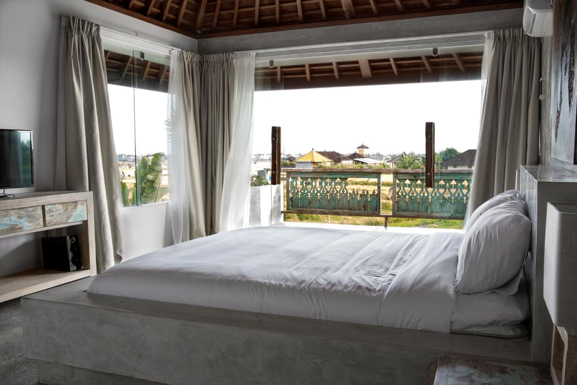 Surflodge Limasan Bali 科洛布坎 外观 照片