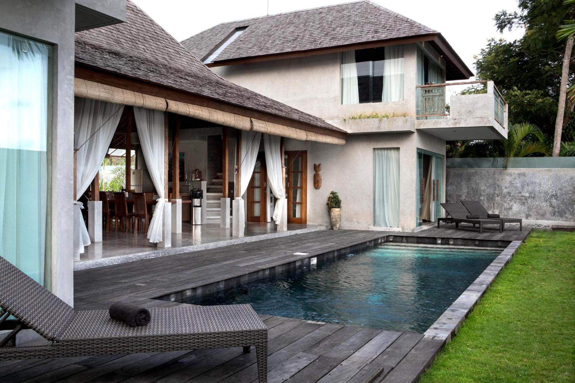 Surflodge Limasan Bali 科洛布坎 外观 照片